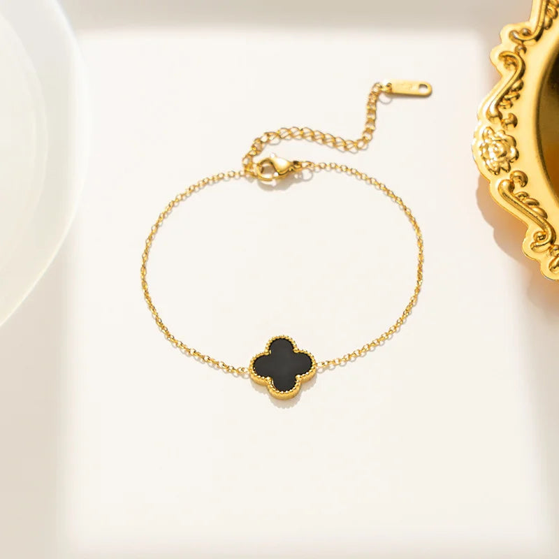 Clover & Co Lucky Clover Bracelet