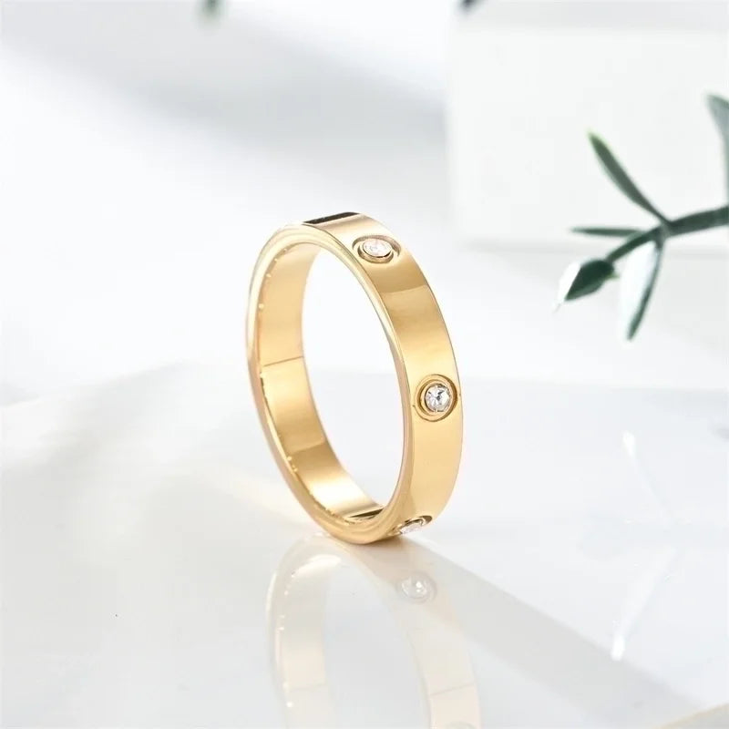 Clover & Co Diamond Love ring