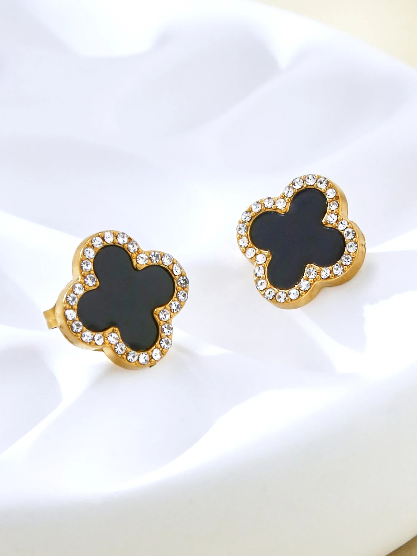 Black clover earrings