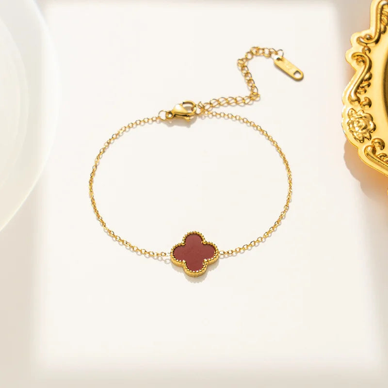 Clover & Co Lucky Clover Bracelet